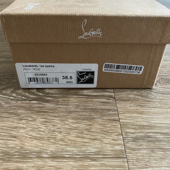 Loubs - Picture 2 of 5